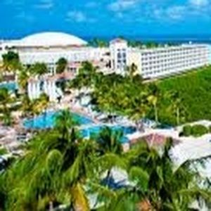 Meet your Posher, Adrian